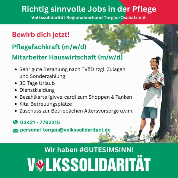 4 Arme halten die Buchstabenluftballons Team in die Luft