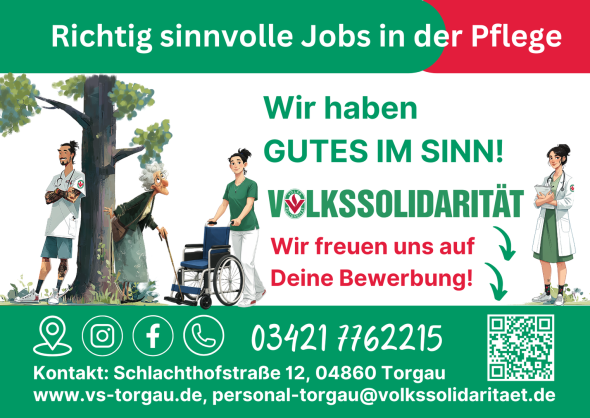 4 Arme halten die Buchstabenluftballons Team in die Luft